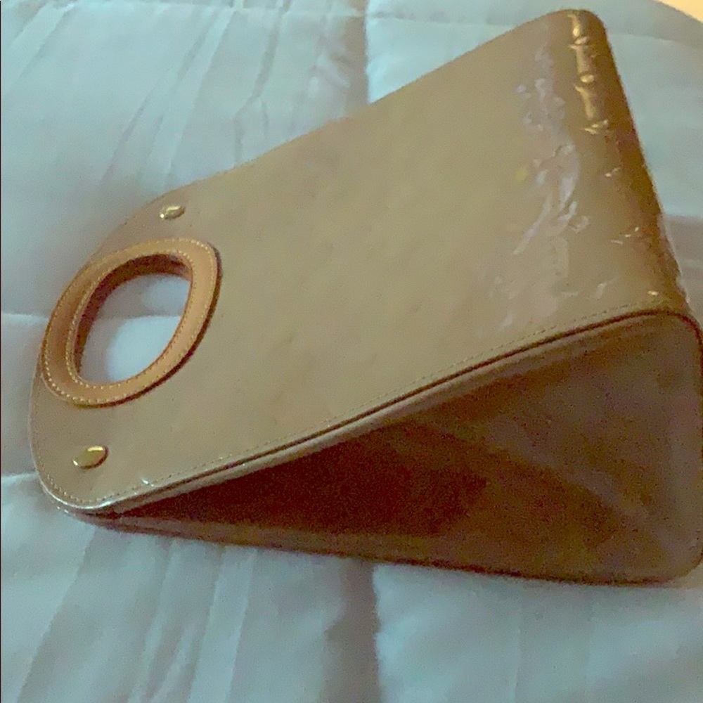 LOUIS VUITTON PURSE
